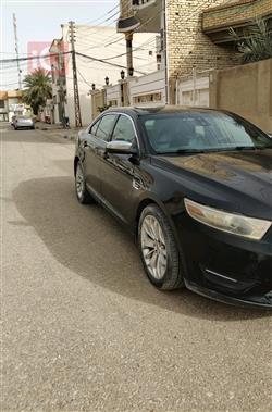 Ford Taurus